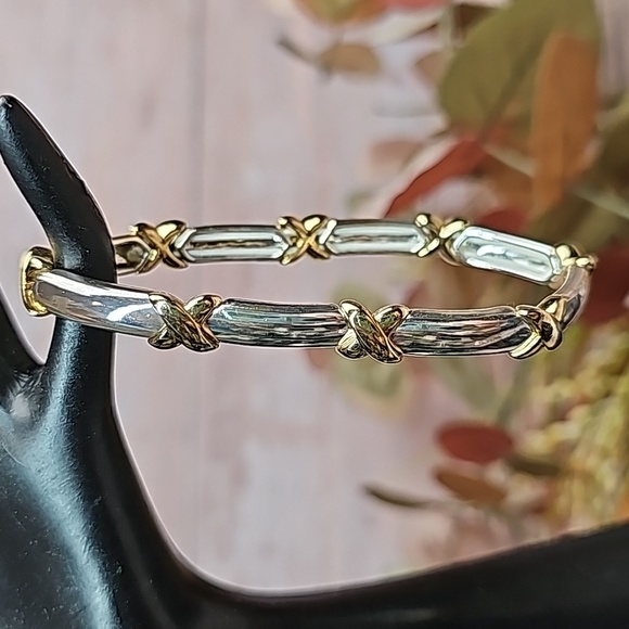 SILVER & GOLD TONE X STRETCH BRACELET - Picture 1 of 8